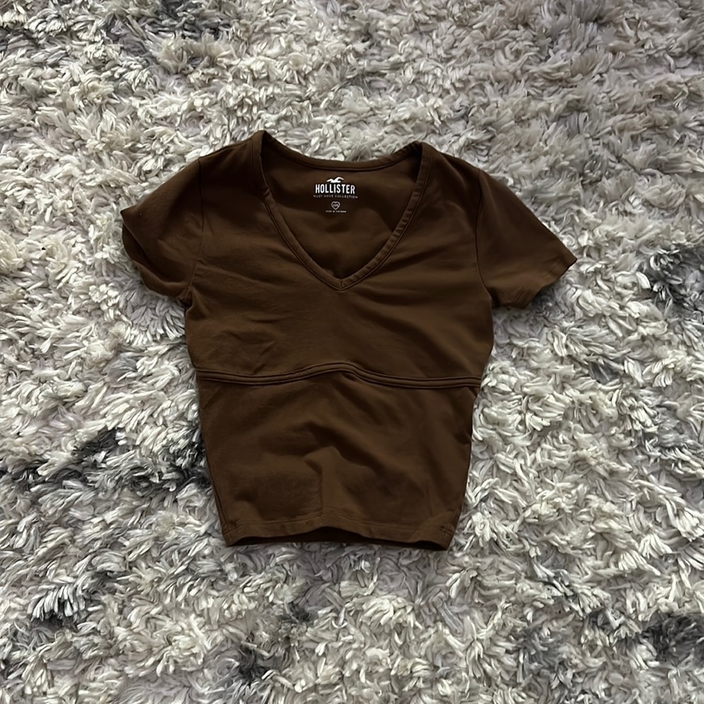 brown hollister v neck!
